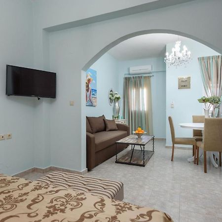 קלמאקי Spyros Apartments With Pool מראה חיצוני תמונה