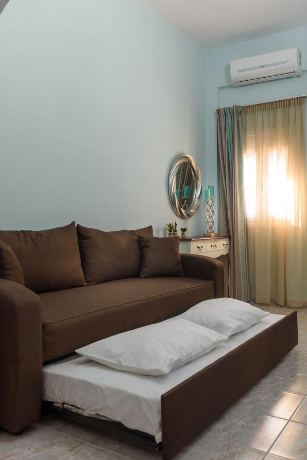 קלמאקי Spyros Apartments With Pool מראה חיצוני תמונה