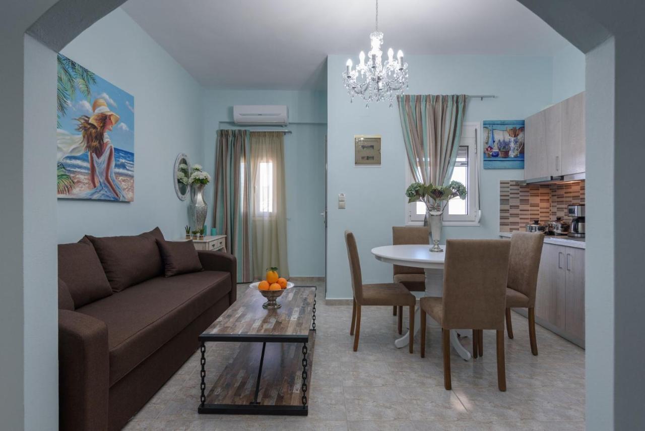 קלמאקי Spyros Apartments With Pool מראה חיצוני תמונה