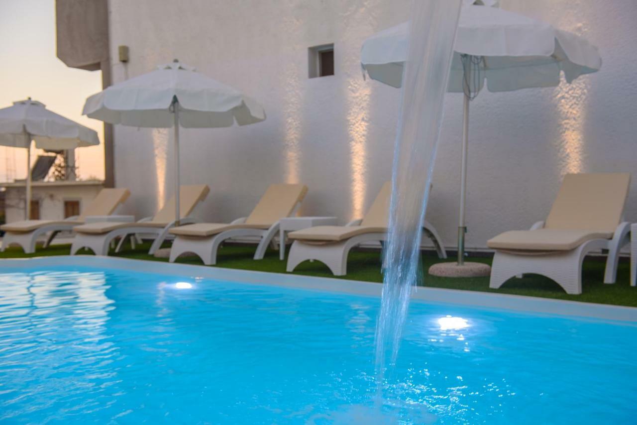 קלמאקי Spyros Apartments With Pool מראה חיצוני תמונה